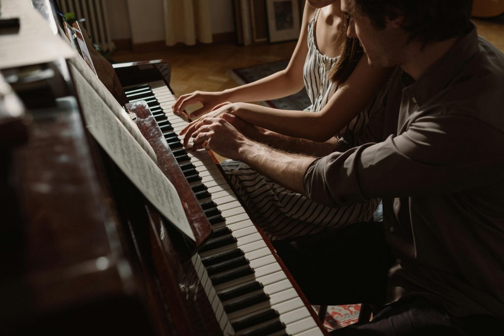 Cuánto tiempo se tarda realmente en aprender a tocar el piano